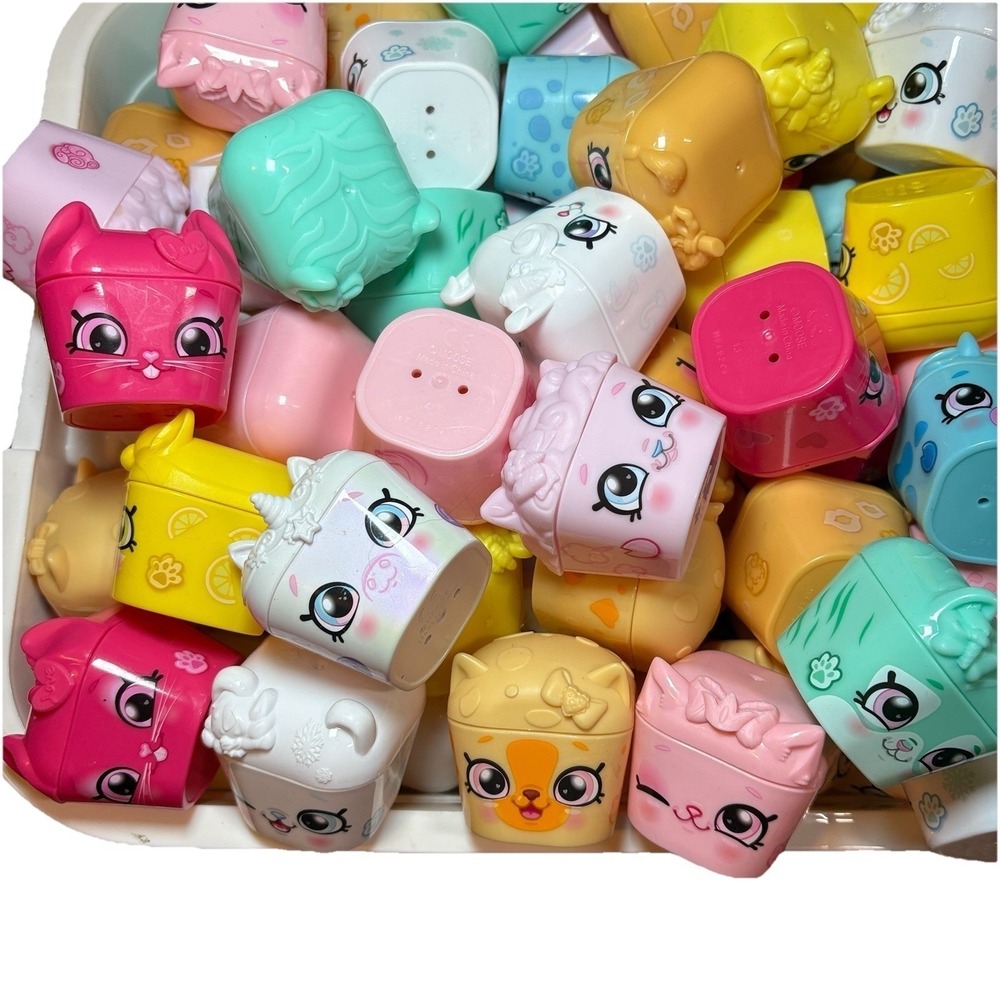 Shopkins Lot 30 Petkins Pods Storage Containers Eggs Cases Various Colors Bundle - Picture 2 of 8